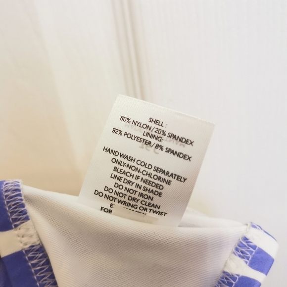 🌻2/$25🌻Shade & Shore Keyhole Purple and White Animal Print Bikini Top - Picture 11 of 11